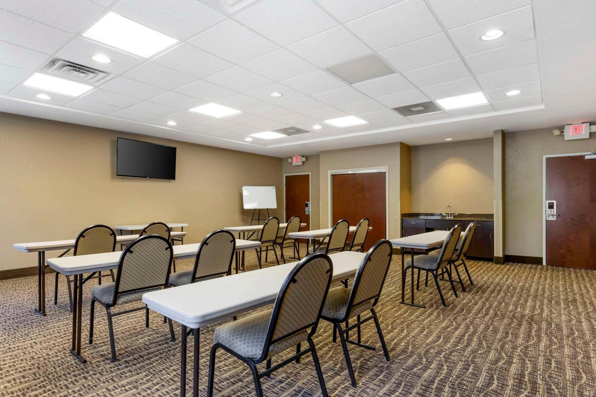 Comfort Inn & Suites Porter Near Indiana Dunes Dış mekan fotoğraf